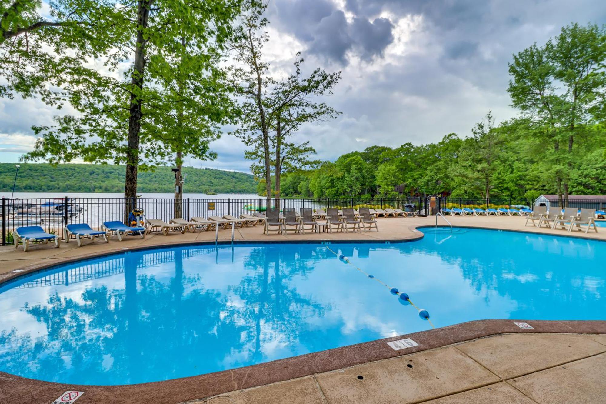 Lake Harmony Home About Half Mi To Big Boulder Mountain エクステリア 写真
